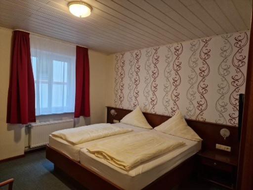 Hotel Weinhaus Am Stiftstor Treis-Karden Zewnętrze zdjęcie