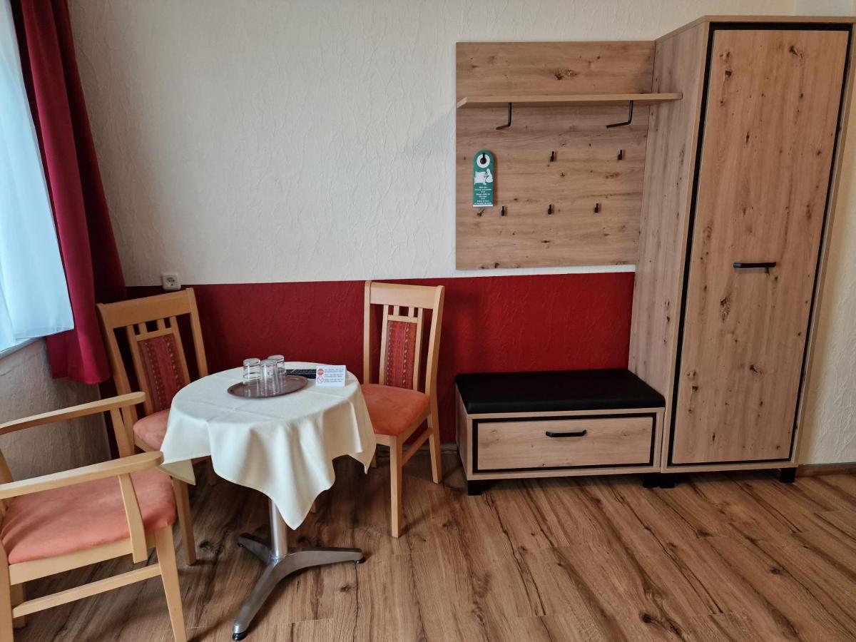 Hotel Weinhaus Am Stiftstor Treis-Karden Zewnętrze zdjęcie